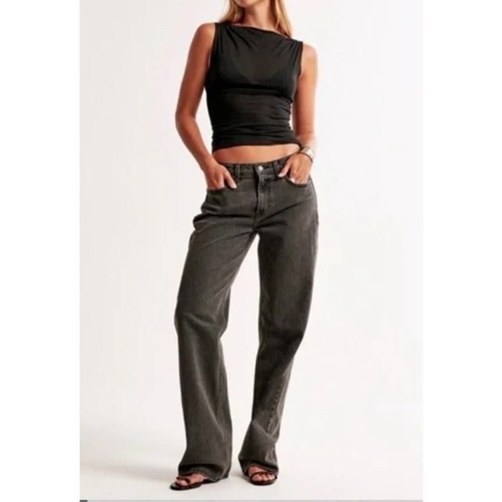 Like New Abercrombie and Fitch Baggy Low Rise Washed Black Jeans Women’s 29 / 8